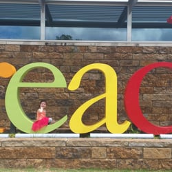 Hillary Rodham Clinton Children's Library and Learning Center