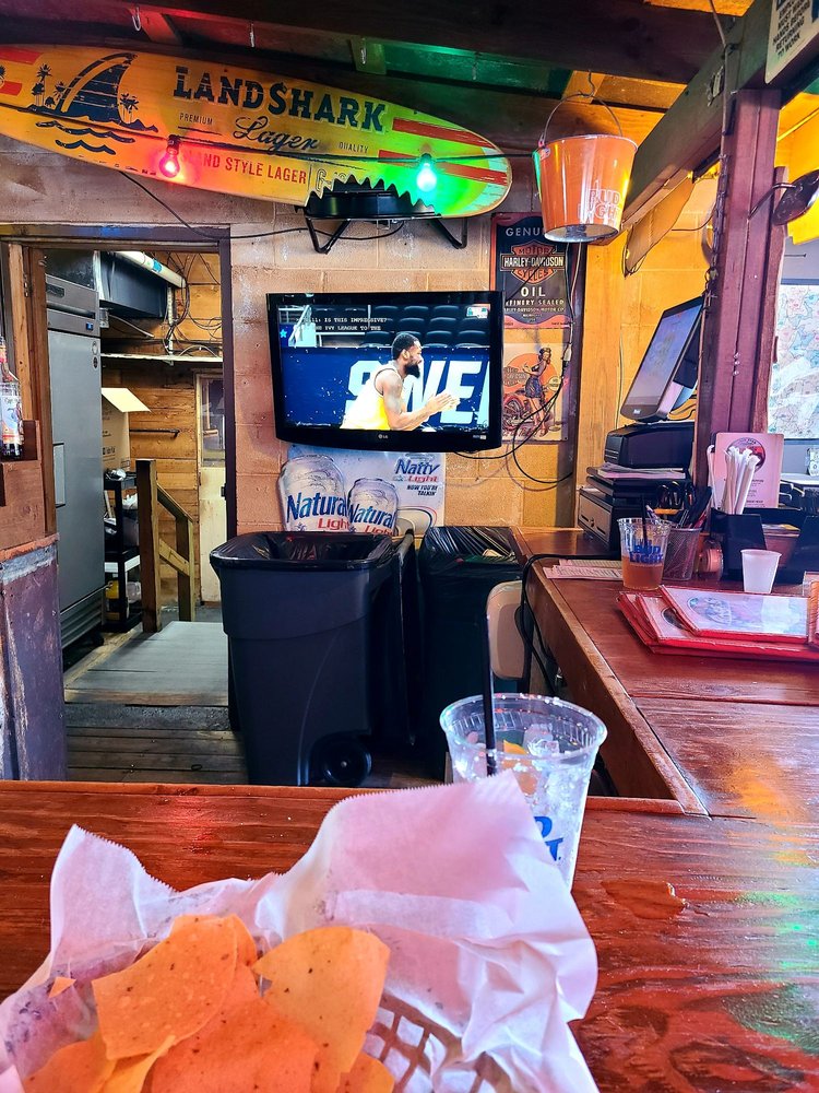 Iron Boar Saloon, Pigeon Roadtrippers