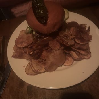 RJ Grunts - El Segundo burger - American Near Me - Chicago, Illinois