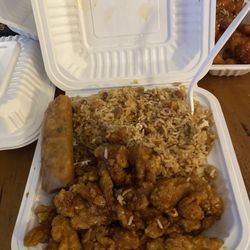 Highland Chinese Restaurant - General Chicken Lunch Special ($10)