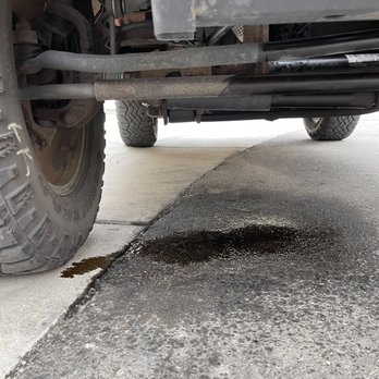 Jiffy Lube - Oil leak - Oil Change Stations Near Me - Las Vegas, Nevada Jiffy Lube - Oil leak - Oil Change Stations Near Me - Las Vegas, Nevada