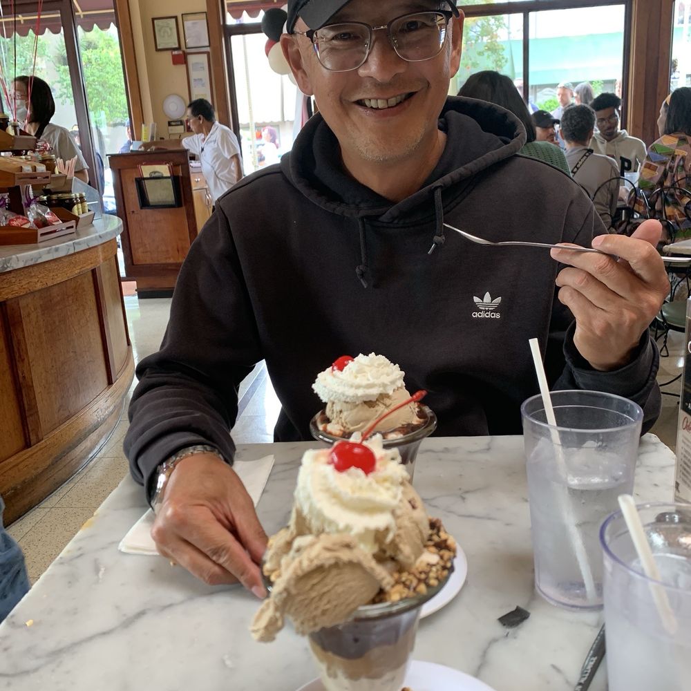 Jr black and tan sundae - anniversary special Jr black and tan sundae - anniversary special