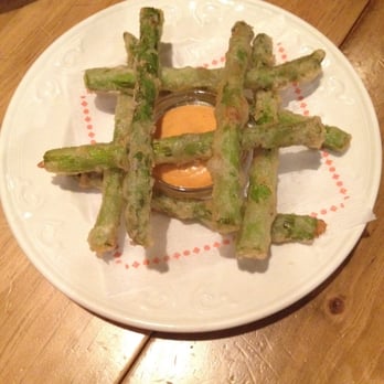 Tapeo - Asparagus sole and delicious - Tapas Bars Near Me - Barcelona, B