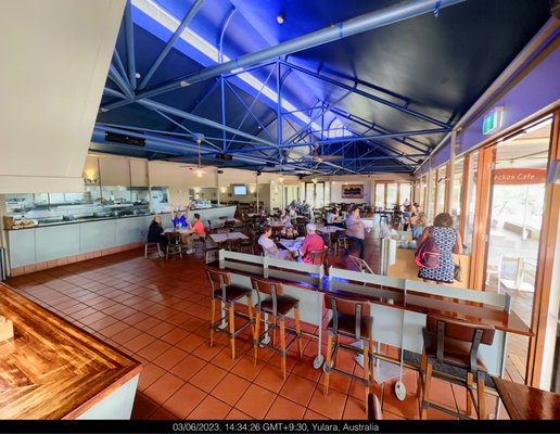 Geckos Cafe by null