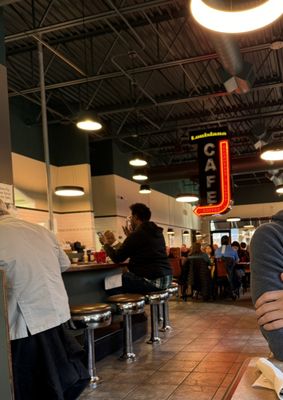 Louisiana Cafe by null