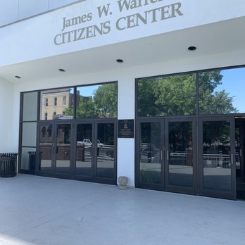 James W Warren Citizens Center - Entrance - Community Centers Near Me - Lincolnton, North Carolina James W Warren Citizens Center - Entrance - Community Centers Near Me - Lincolnton, North Carolina