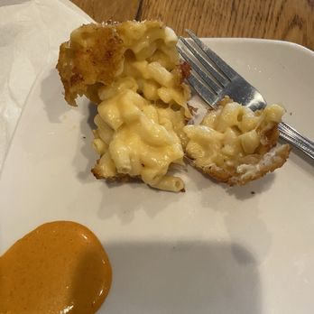 Spirits Tavern - Mac & cheese bite - Cocktail Bars Near Me - Dahlonega, Georgia Spirits Tavern - Mac & cheese bite - Cocktail Bars Near Me - Dahlonega, Georgia