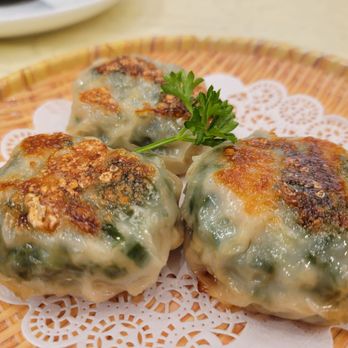 Pearl Bay Restaurant - Pan Fried Chieve with Shrimp Dumplings - Cantonese Near Me - Fremont, California Pearl Bay Restaurant - Pan Fried Chieve with Shrimp Dumplings - Cantonese Near Me - Fremont, California