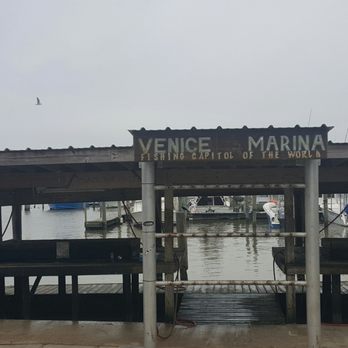 Crawgators Bar and Grill - Seafood Near Me - Venice, Louisiana