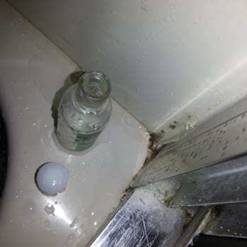Nordic Village Resort - Mold in the bathroom, it is clear it has not been thoroughly cleaned in awhile - Resorts Near Me - Jackson, New Hampshire