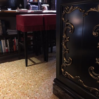 Hotel Moresco - "Library" - Hotels Near Me - Venezia, VE