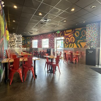 Dave's Hot Chicken - Chicken Shop Near Me - El Cerrito, California Dave's Hot Chicken - Chicken Shop Near Me - El Cerrito, California