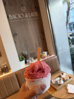 Bacio di Latte | Sawtelle, LA by null