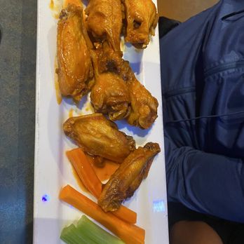 Burgers & Beer - Hot Wings - American Near Me - Rancho Mirage, California Burgers & Beer - Hot Wings - American Near Me - Rancho Mirage, California