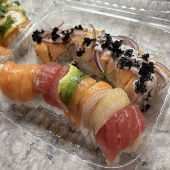 Tong Sake House - Rainbow Roll and Flaming Sake Roll - Korean Near Me - Poway, California