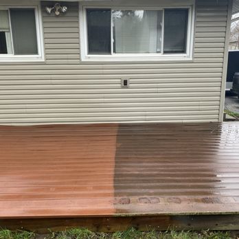Freedom Pressure Washing - Before and After: Deck - Pressure Washers Near Me - Wheatfield, Indiana Freedom Pressure Washing - Before and After: Deck - Pressure Washers Near Me - Wheatfield, Indiana