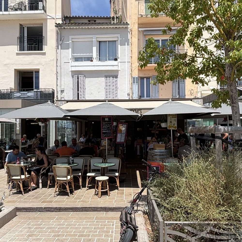 Mac Sym's - French Near Me - Sanary sur Mer, 83 Mac Sym's - French Near Me - Sanary sur Mer, 83