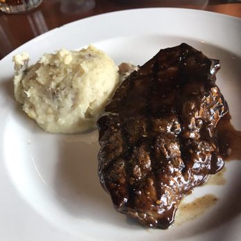 Bullfish Grill - Steakhouses Near Me - Pigeon Forge, Tennessee Bullfish Grill - Steakhouses Near Me - Pigeon Forge, Tennessee