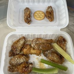Wings 21 Woodmore - Garlic Parmesan wings