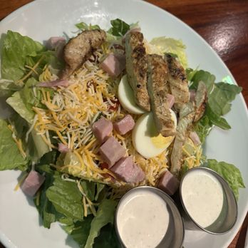 Mad Boar Restaurant & Pub - Chef salad add chicken - American Near Me - Wallace, North Carolina