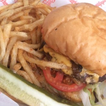 Bubba's 33 - $5.99 burger with 3 toppings and fries! - Pizza Near Me - Amarillo, Texas