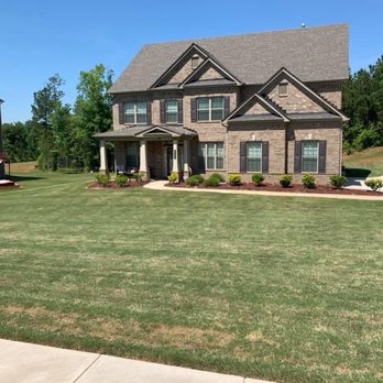 Georgia Precision Landscaping - the front yard of a home - Lawn Services Near Me