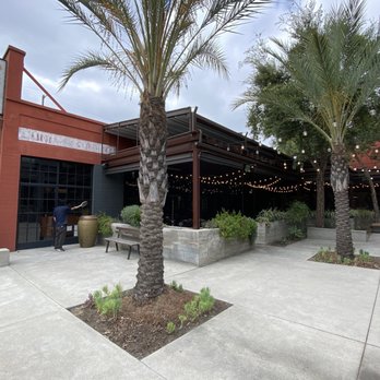Majordomo - New American Near Me - Los Angeles, California