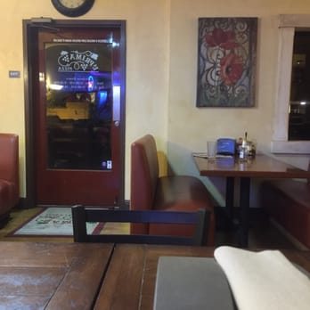 La Prima Pizza - Inside - Pizza Near Me - Saint Helena, California La Prima Pizza - Inside - Pizza Near Me - Saint Helena, California