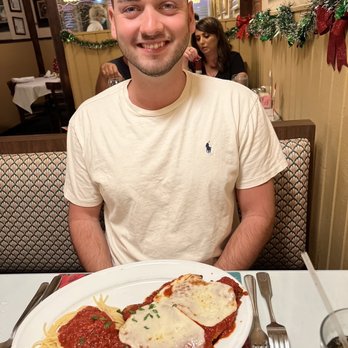Vulcano's Italian Restaurant - Chicken Parmigiana - Italian Near Me - Tequesta, Florida Vulcano's Italian Restaurant - Chicken Parmigiana - Italian Near Me - Tequesta, Florida