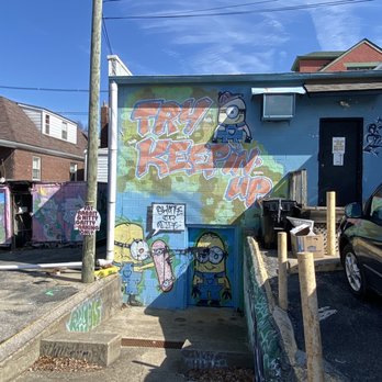 Try Keeping Up Minions Mural - Public Art Near Me - Louisville, Kentucky Try Keeping Up Minions Mural - Public Art Near Me - Louisville, Kentucky