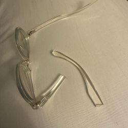 Ursa Optical - Broken frames