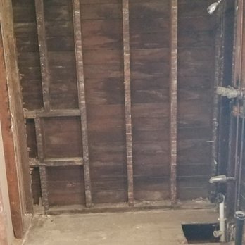 EM Demolition & Clean Up - Demolish shower - Demolition Services Near Me - Van Nuys, California EM Demolition & Clean Up - Demolish shower - Demolition Services Near Me - Van Nuys, California