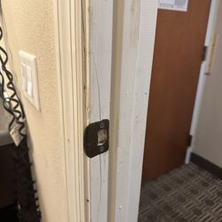Holiday Inn Express & Suites Lantana - Everything falling apart