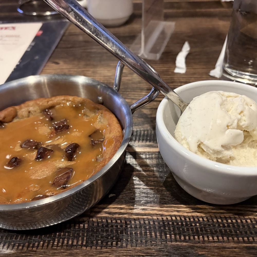 Chickie's & Pete's - Cookie dessert. 10/10 - Sports Bars Near Me - Reno, Nevada Chickie's & Pete's - Cookie dessert. 10/10 - Sports Bars Near Me - Reno, Nevada
