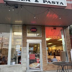 Yorktown Pizza & Pasta - Front of YPP