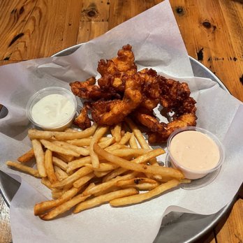 Sur Burger - Chicken Fingers with fries - Burgers Near Me - Monterey, California Sur Burger - Chicken Fingers with fries - Burgers Near Me - Monterey, California
