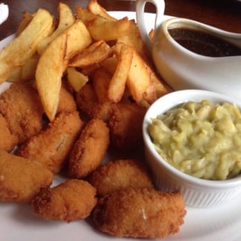 Horton Arms - Scampi, chips, peas and gravy! Happy Home Days! - Pubs Near Me - Oldham, OLD