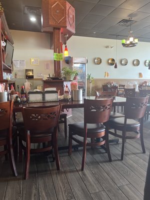 Pho Le by null