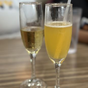 @ The Diner - Apple and Passion Fruit Guava Mimosas - Breakfast & Brunch Near Me - Orlando, Florida @ The Diner - Apple and Passion Fruit Guava Mimosas - Breakfast & Brunch Near Me - Orlando, Florida