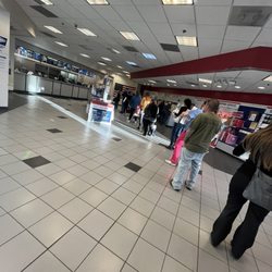 US Post Office - Long lines