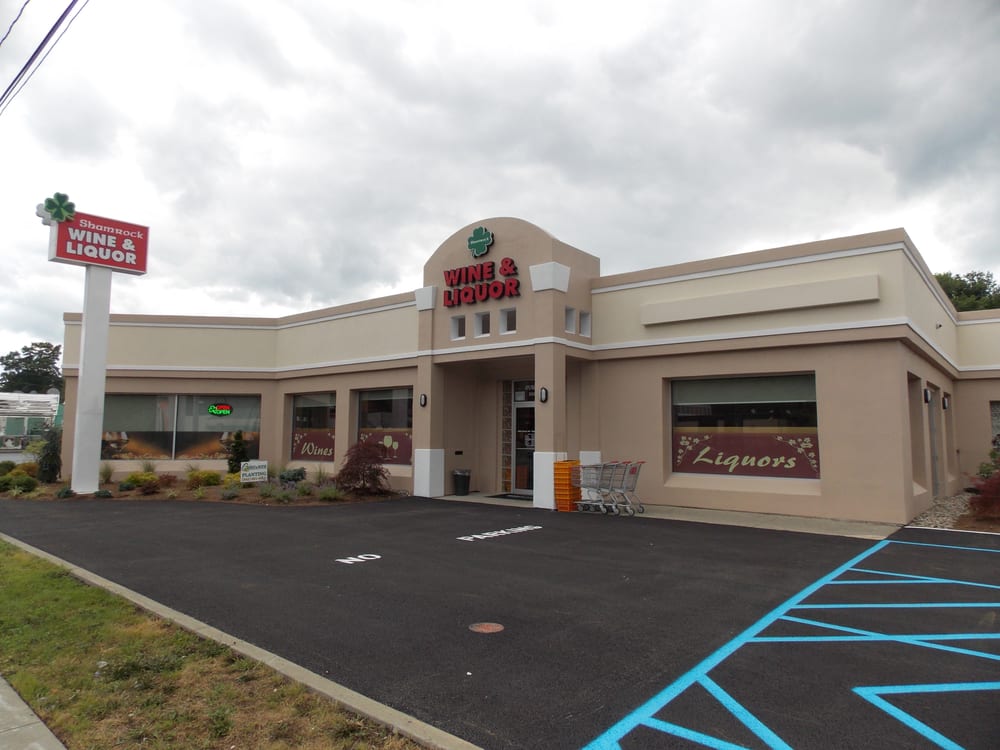 SHAMROCK WINE AND LIQUOR Updated October 2024 17 Reviews 3565 Rt