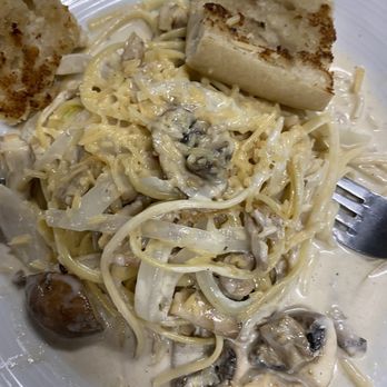 Kaleo's Bar and Grill - Mushroom Chicken Pasta - Hawaiian Near Me - Keaau, Hawaii Kaleo's Bar and Grill - Mushroom Chicken Pasta - Hawaiian Near Me - Keaau, Hawaii