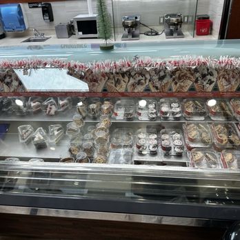 Cold Stone Creamery - Ice Cream & Frozen Yogurt Near Me - Davie, Florida Cold Stone Creamery - Ice Cream & Frozen Yogurt Near Me - Davie, Florida