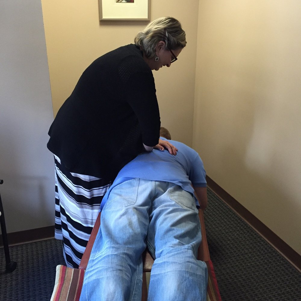 Stone Bridge Wellness - Getting my chiropractic tune-up - Chiropractors Near Me - Philadelphia, Pennsylvania Stone Bridge Wellness - Getting my chiropractic tune-up - Chiropractors Near Me - Philadelphia, Pennsylvania
