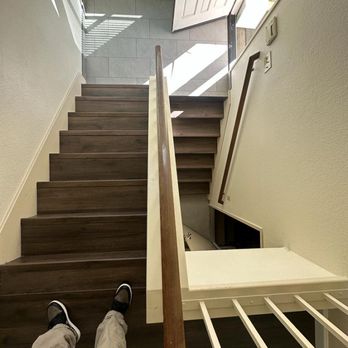Golden View Renovation - Both stairs and landings with new flooring. - General Contractors Near Me - San Jose, California Golden View Renovation - Both stairs and landings with new flooring. - General Contractors Near Me - San Jose, California