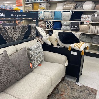 Big Lots - Department Stores Near Me - Chicago, Illinois