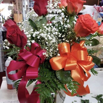 Little Pigeon Florist - Florists Near Me - Pigeon Forge, Tennessee Little Pigeon Florist - Florists Near Me - Pigeon Forge, Tennessee