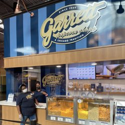 Garrett Popcorn Shops