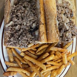 Murray's Bar & Grille - Philadelphia Cheesesteak Adventure