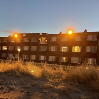 Ebb Tide Oceanfront Inn - Still on in the morning. - Hotels Near Me - Seaside, Oregon Ebb Tide Oceanfront Inn - Still on in the morning. - Hotels Near Me - Seaside, Oregon